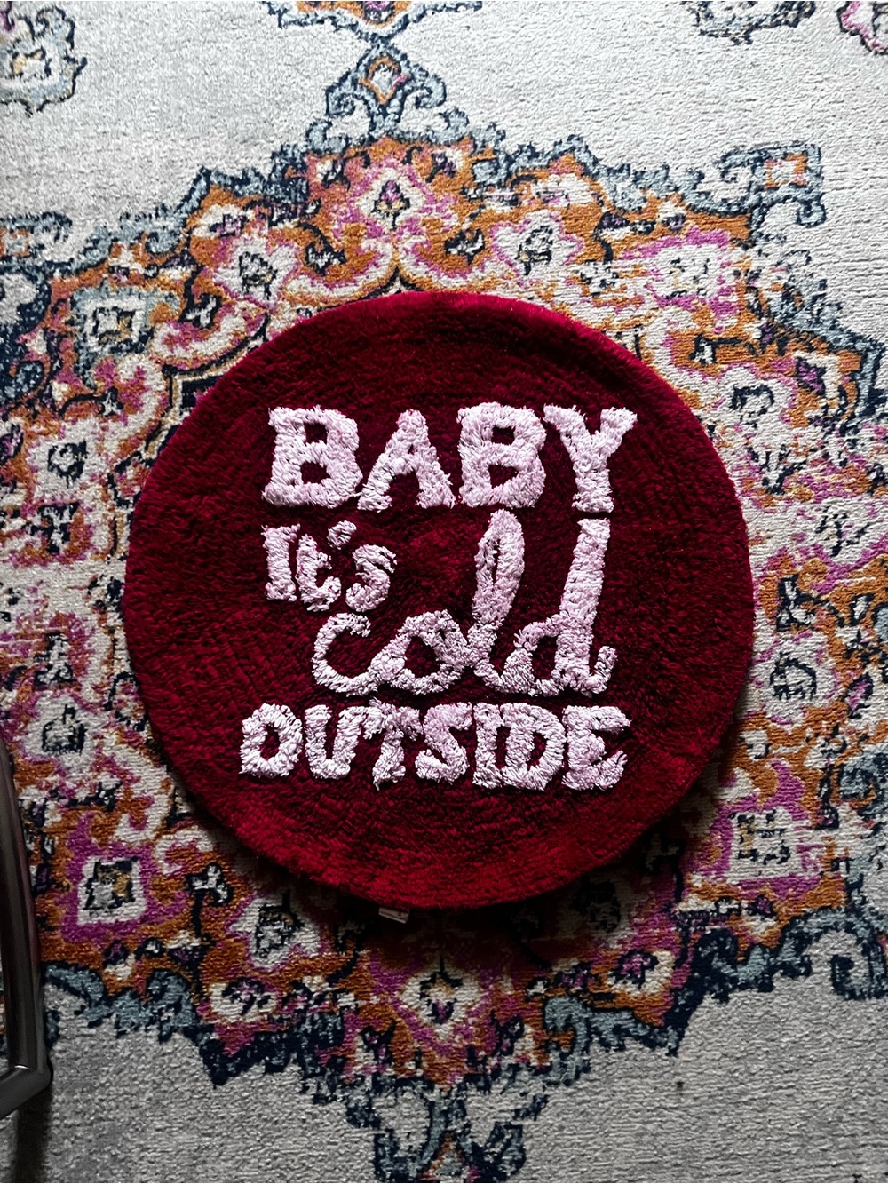 Canon red Round Bath Rug with White Script